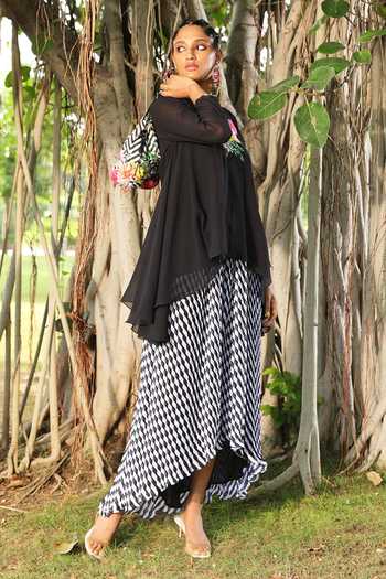 Nikasha_Black Georgette V Neck Asymmetric Tunic And Skirt Set _Online_at_Aza_Fashions