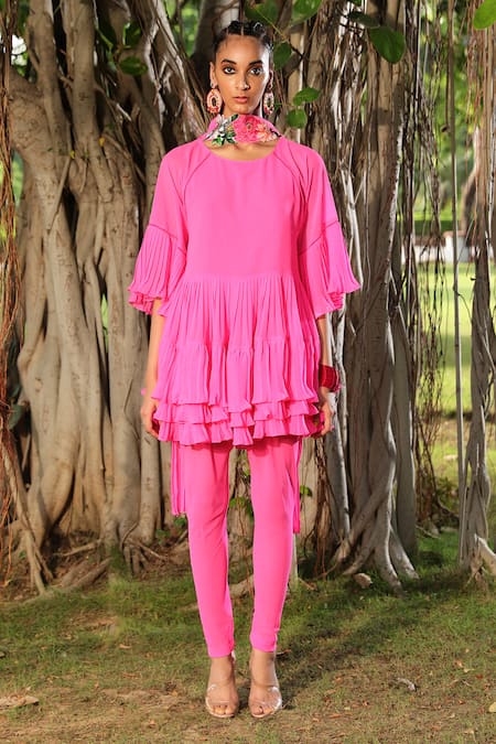 Nikasha_Pink Georgette Round Pleated Layered Kurta Set _Online_at_Aza_Fashions