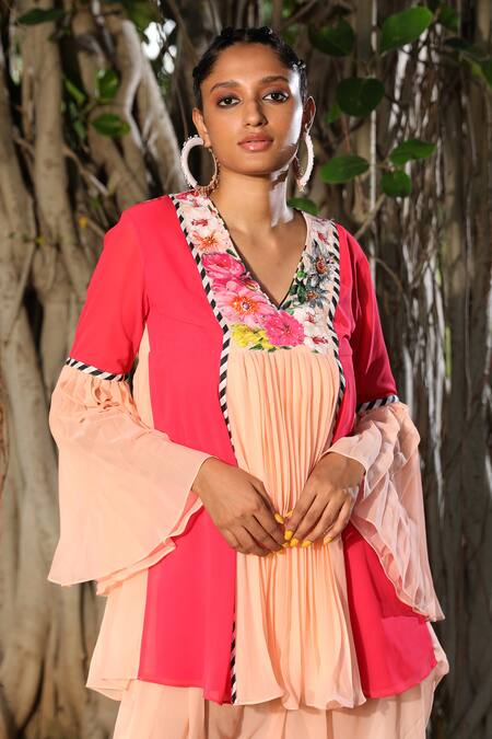 Buy_Nikasha_Peach Georgette V Neck Short Tunic And Dhoti Pant Set _Online_at_Aza_Fashions