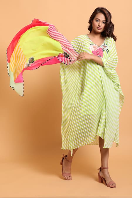 Nikasha Leheriya Print Scarf 