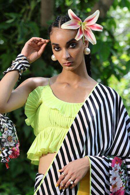 Buy_Nikasha_Black Crepe Round Leheriya Saree With Sleeveless Blouse _Online_at_Aza_Fashions