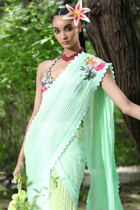 Buy_Nikasha_Green Georgette V Neck Pre-draped Saree With Sleeveless Blouse _Online_at_Aza_Fashions