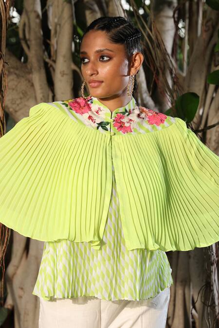 Nikasha_Green Georgette Cape Mandarin Collar Pleated With Leheriya Top _Online_at_Aza_Fashions