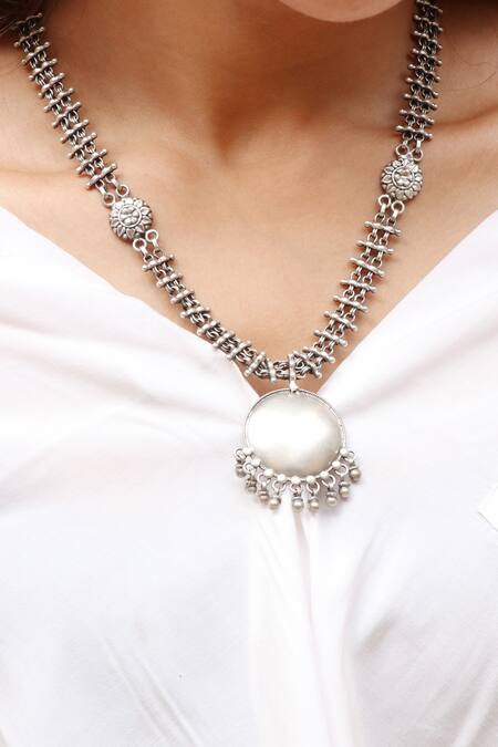 Buy_Noor_Silver Plated Floral Motif Long Pendant Necklace_Online_at_Aza_Fashions