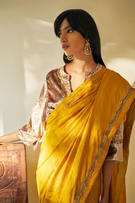 Shorshe Clothing Cream Velvet Notched Embellished Blouse Online at Aza Fashions Shorshe Clothing_Cream Velvet Notched Embellished Blouse _Online_at_Aza_Fashions