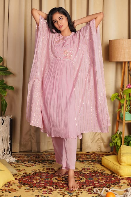 Label Ne'chi Embroidered Tunic & Pant Set 