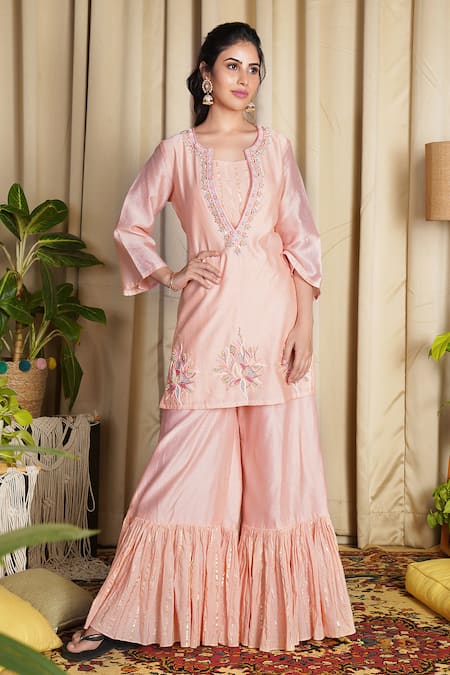 Label Ne'chi Embroidered Kurta & Gharara Set 