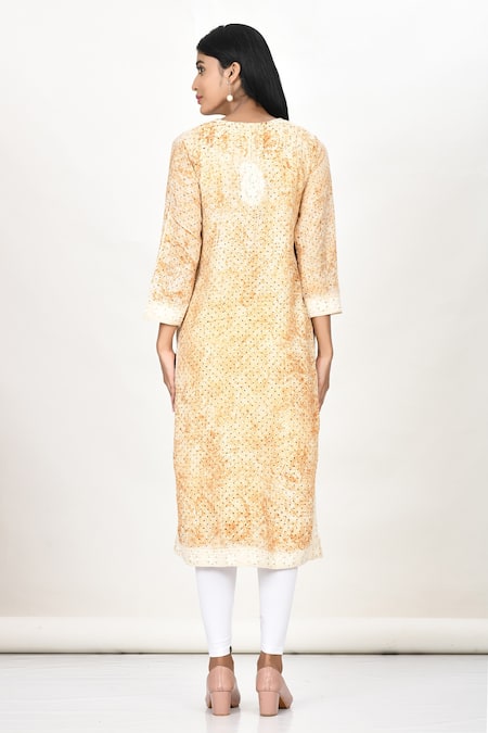 Samyukta Singhania Beige Printed Kashmiri Thread Work Kurta 