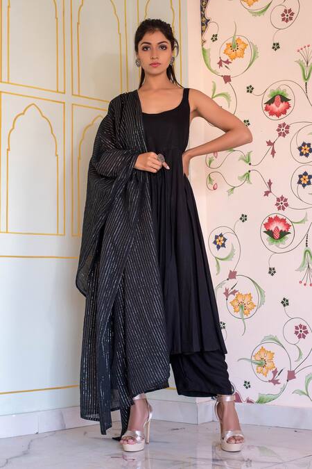 Shop Gulabo Jaipur Black , , Scoop Neck Panelled Anarkali Set Online at Aza Fashions Shop_Gulabo Jaipur_Black , , Scoop Neck Panelled Anarkali Set _Online_at_Aza_Fashions