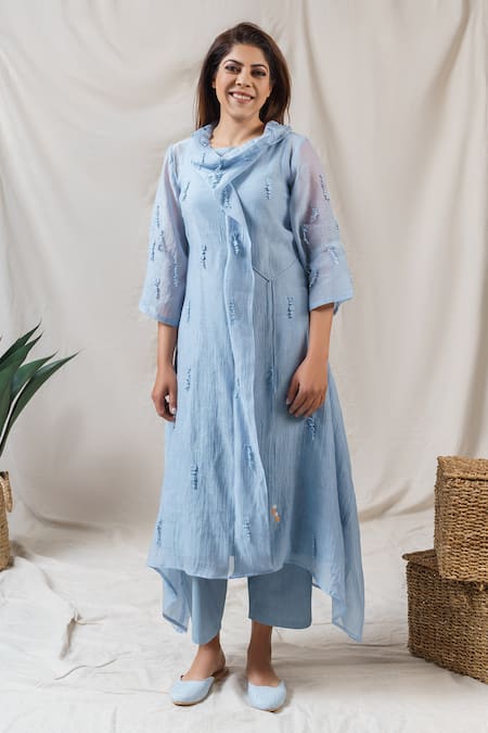 NAAZ BY NOOR Embroidered Silk Chanderi Kurta & Pant Set 