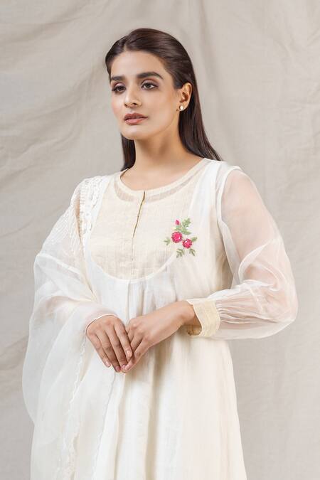Shop_Naaz By Noor_White Silk, Cotton, Chanderi Embroidered Kurta Set_Online_at_Aza_Fashions