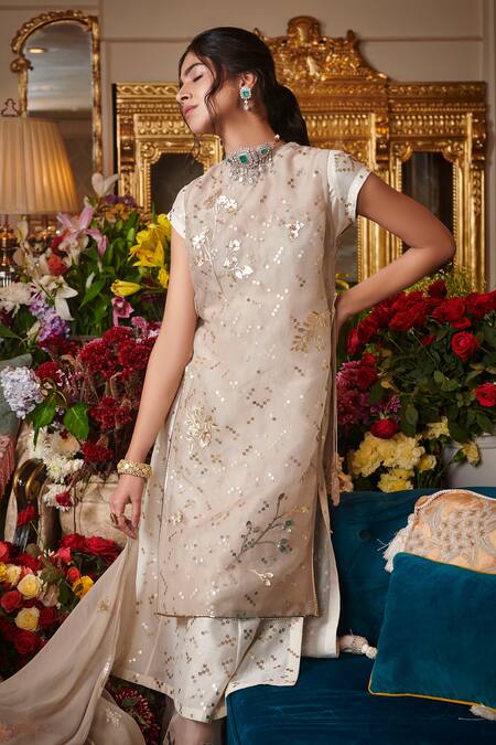 Shop Sahil Kochhar Green Dupion Silk, Organza 35gm, Soft Net Geometric Round Embroidered Kurta Set at Aza Fashions Shop_Sahil Kochhar_Green Dupion Silk, Organza 35gm, Soft Net Geometric Round Embroidered Kurta Set _at_Aza_Fashions