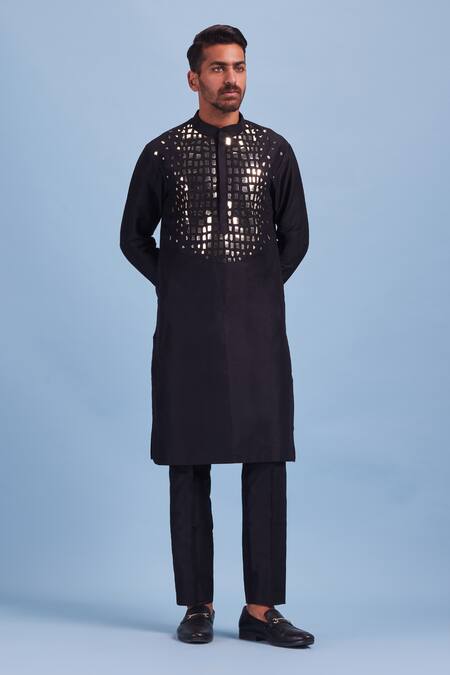 Shop_Diyarajvvir_Black Cotton Silk Acrylic And Thread Mix Embroidered Kurta _at_Aza_Fashions