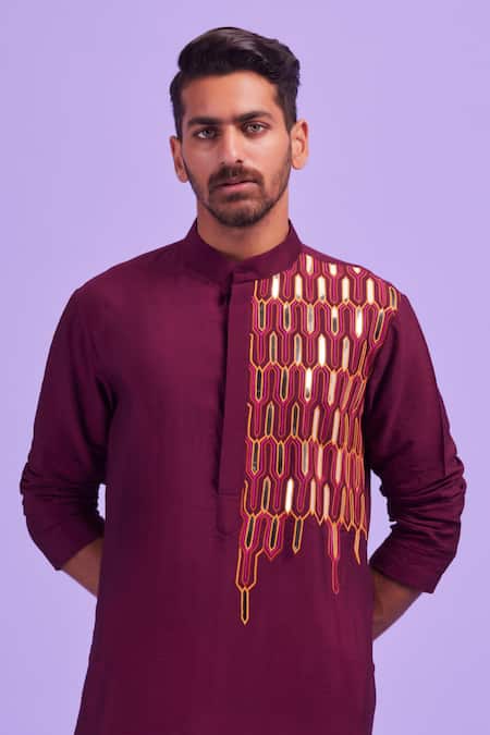 Diyarajvvir Cotton Silk Embroidered Kurta 