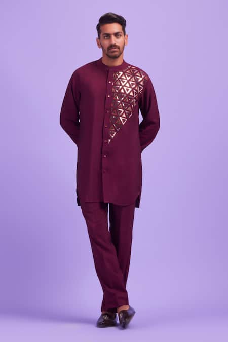 Diyarajvvir Cotton Silk Embroidered Jacket & Kurta Set 