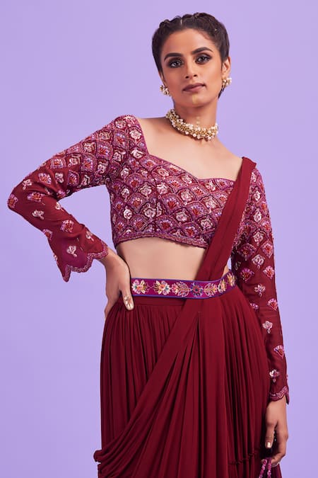 Diyarajvvir_Red Tulle, Bottom Georgette, Lining Shantoon, Tiered Skirt Saree With Blouse _Online_at_Aza_Fashions