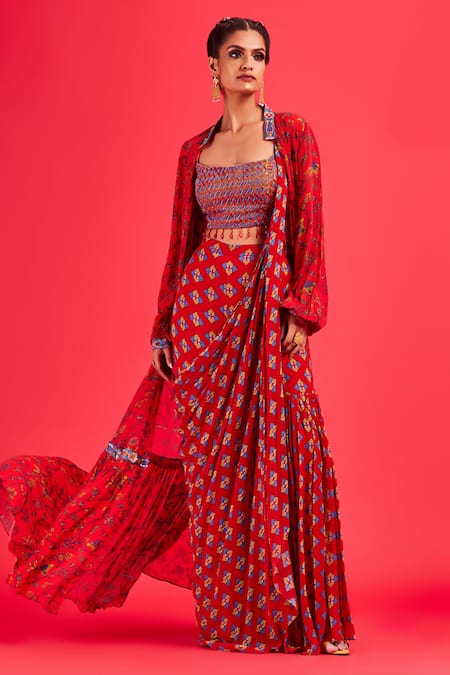 DiyaRajvvir Printed Cape & Gharara Saree Set 