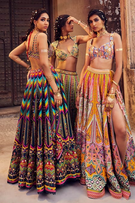 Diyarajvvir_Blue Raw Silk Lining Shantoon And Mull Cutdana, Embroidered Blouse & Lehenga Set _Online_at_Aza_Fashions