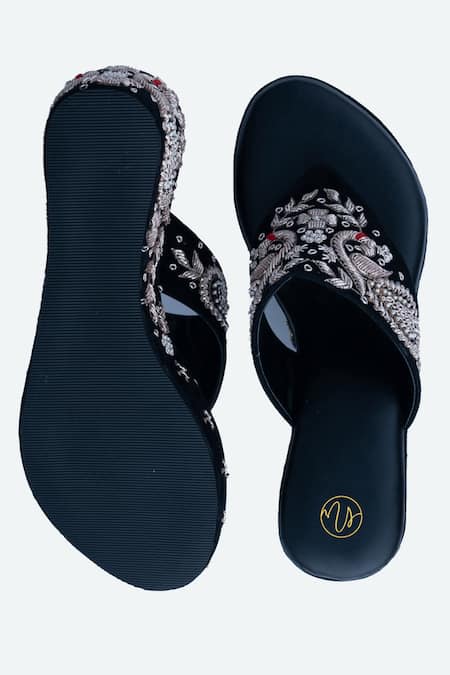 Shop NR By Nidhi Rathi Black Diamonds, Embroidery Hand Wedges at Aza Fashions Shop_NR By Nidhi Rathi_Black Diamonds, Embroidery Hand Wedges _at_Aza_Fashions