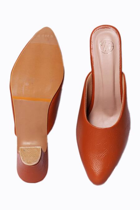 Shop_NR By Nidhi Rathi_Brown Plain Leather Block Mules_at_Aza_Fashions