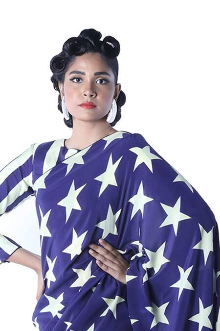 Buy Debarun Blue Crepe Silk Printed Saree With Blouse Online at Aza Fashions Buy_Debarun_Blue Crepe Silk Printed Saree With Blouse _Online_at_Aza_Fashions