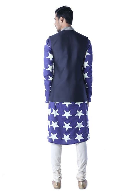 Debarun Embroidered Silk Bundi & Kurta Set 