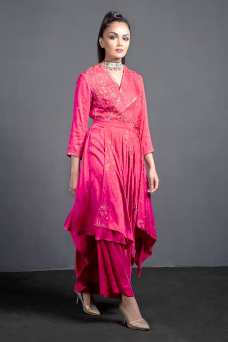 Buy Neha & Tarun Peach Modal Satin Cotton V Neck Embroidered Asymmetric Angrakha Set Online at Aza Fashions Buy_Neha & Tarun_Peach Modal Satin Cotton V Neck Embroidered Asymmetric Angrakha Set _Online_at_Aza_Fashions