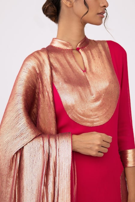 Buy_Nakul Sen_Gold Chiffon Mandarin Collar Sequin Embroidered Kurta Set_Online_at_Aza_Fashions