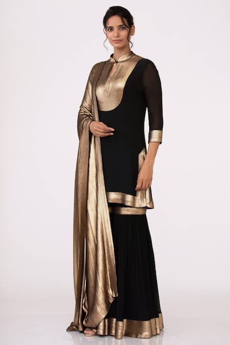 Buy_Nakul Sen_Black Chiffon Mandarin Collar Sequin Embroidered Kurta Set_Online_at_Aza_Fashions
