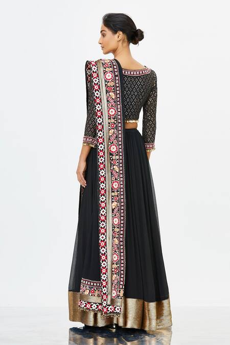 Shop Nakul Sen Black Chiffon Round Embroidered Lehenga Set at Aza Fashions Shop_Nakul Sen_Black Chiffon Round Embroidered Lehenga Set_at_Aza_Fashions