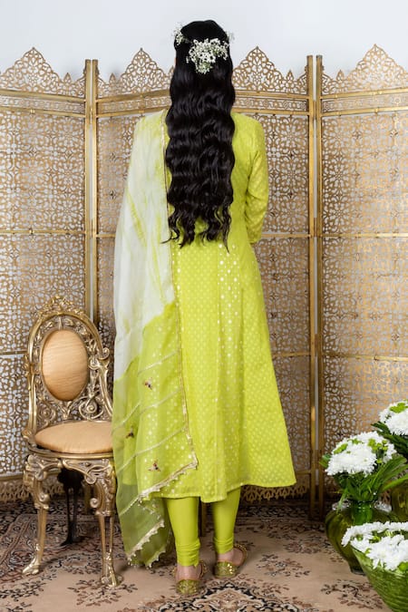 Mehendi green gota work kurta with pants and dupatta - set of three by  Kundavai | The Secret Label