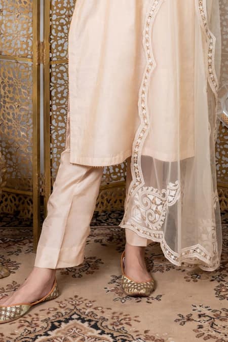 Nadima Saqib_Beige Kurta Chanderipant Dupion Silkdupatta Net Dori And Abla Work & Pant Set _at_Aza_Fashions