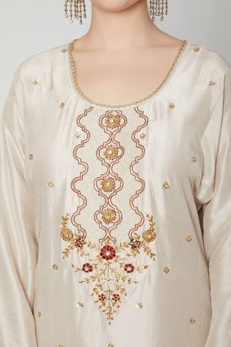 Buy_Nadima Saqib_Beige Habutai , Organza Round Embroidered Kurta Set _Online_at_Aza_Fashions