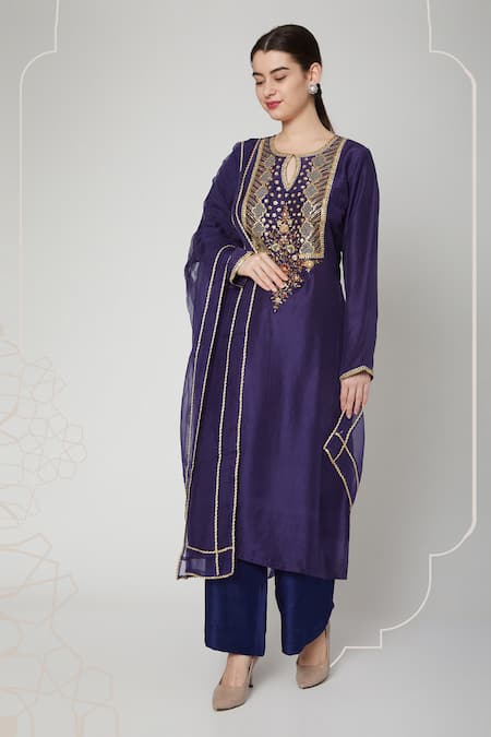 Nadima Saqib Silk Embroidered Kurta Set 