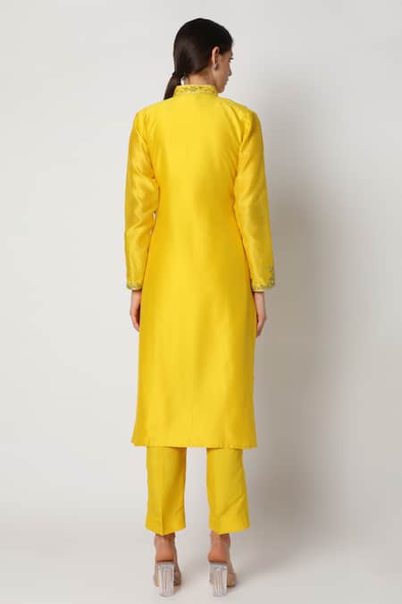 Shop Nadima Saqib Yellow Silk Chanderi, Viscose Cotton Mandarin Collar Kurta Set at Aza Fashions Shop_Nadima Saqib_Yellow Silk Chanderi, Viscose Cotton Mandarin Collar Kurta Set _at_Aza_Fashions