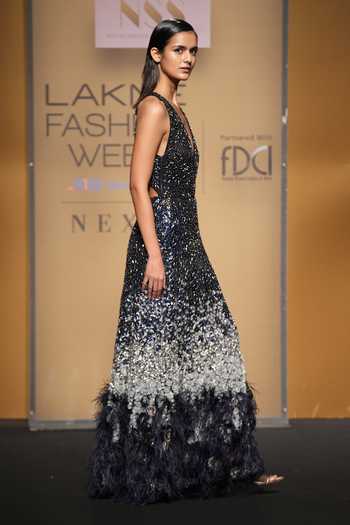 Not So Serious By Pallavi Mohan Blue Tulle Embroidery Bead Plunge V Neck Stellar Gown Online at Aza Fashions Not So Serious By Pallavi Mohan_Blue Tulle Embroidery Bead Plunge V Neck Stellar Gown _Online_at_Aza_Fashions