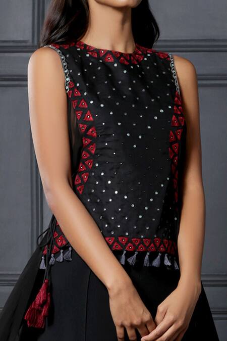 Nandita Thirani Black Satin, Silk Muslin Round Asymmetric Kurta And Palazzo Set Online at Aza Fashions Nandita Thirani_Black Satin, Silk Muslin Round Asymmetric Kurta And Palazzo Set _Online_at_Aza_Fashions