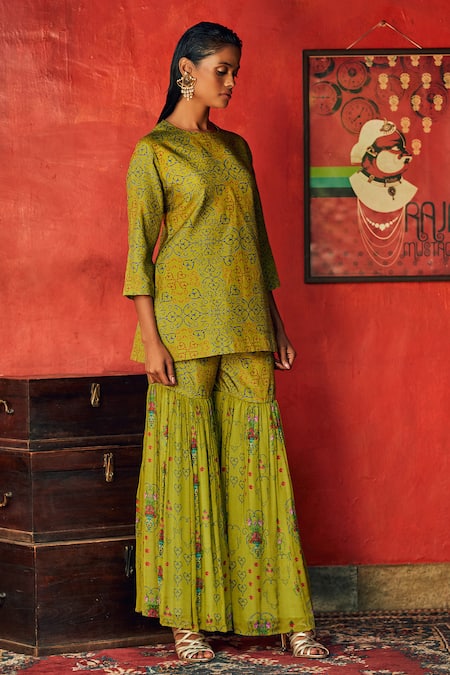 Nautanky Green Silk, Chiffon Round Printed Kurta And Sharara Set Online at Aza Fashions Nautanky_Green Silk, Chiffon Round Printed Kurta And Sharara Set _Online_at_Aza_Fashions