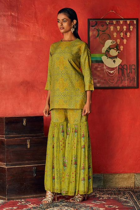 Buy Nautanky Green Silk, Chiffon Round Printed Kurta And Sharara Set Online at Aza Fashions Buy_Nautanky_Green Silk, Chiffon Round Printed Kurta And Sharara Set _Online_at_Aza_Fashions