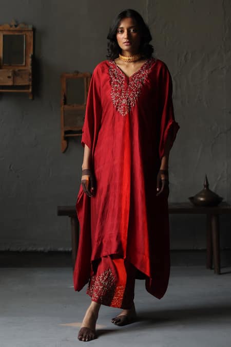 Shorshe Clothing Red Kaftan Mulberry Silk And Farshi Cotton Silk Lining Shantoon & Pant Set 