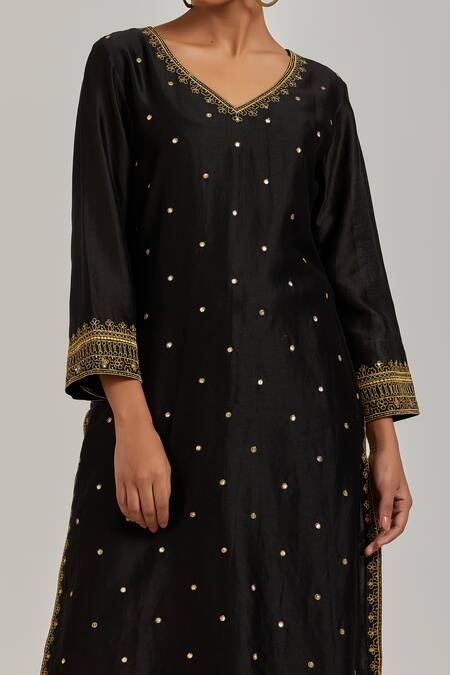 Shop Ikshita Choudhary Black Chanderi Silk Floral, Sequin V Neck Kurta And Pant Set Online at Aza Fashions Shop_Ikshita Choudhary_Black Chanderi Silk Floral, Sequin V Neck Kurta And Pant Set_Online_at_Aza_Fashions