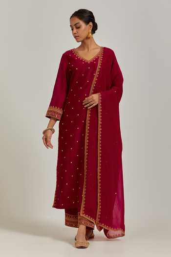 WomenRed Chanderi Silk Embroidery & Printed V-Neck Kurta Sets