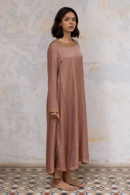 Nirjara Pink Kurta - Mashru , Pant - Tussar Marodi Round Zeenat And Set Online at Aza Fashions Nirjara_Pink Kurta - Mashru , Pant - Tussar Marodi Round Zeenat And Set _Online_at_Aza_Fashions