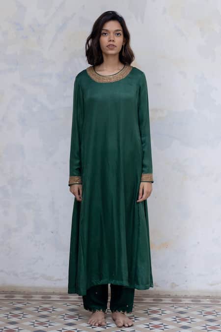 Buy Nirjara Green Kurta - Mashru , Pant - Tussar Marodi Round Zeenat And Set Online at Aza Fashions Buy_Nirjara_Green Kurta - Mashru , Pant - Tussar Marodi Round Zeenat And Set _Online_at_Aza_Fashions