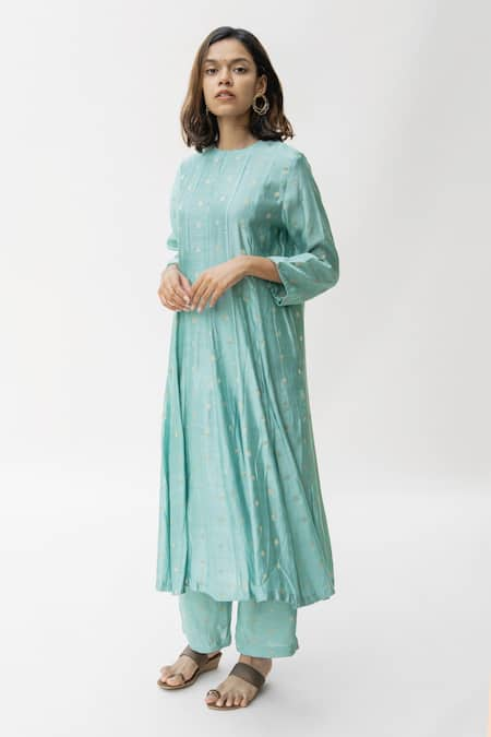 Nirjara Tara Hand Woven Anarkali & Pant Set 