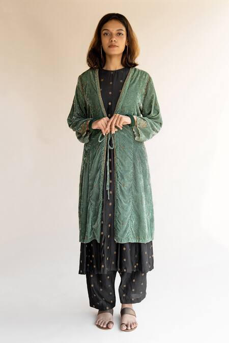 Nirjara_Black Banarasi Silk Floral High Neck Tara Hand Woven Anarkali And Pant Set_Online_at_Aza_Fashions