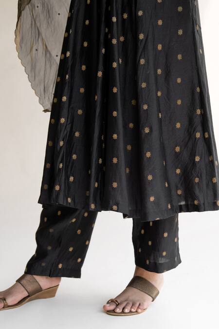 Nirjara_Black Banarasi Silk Floral High Neck Tara Hand Woven Anarkali And Pant Set_at_Aza_Fashions