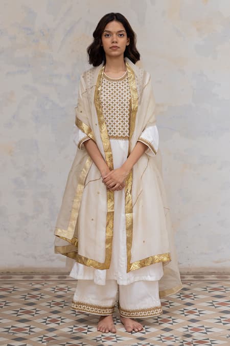 Nirjara Dilraz Organza Silk Dupatta 