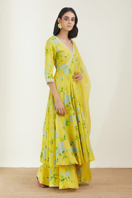 Label Earthen_Yellow Cotton Mul Dupatta Organza Silk V Neck Printed Anarkali And Palazzo Set _Online_at_Aza_Fashions