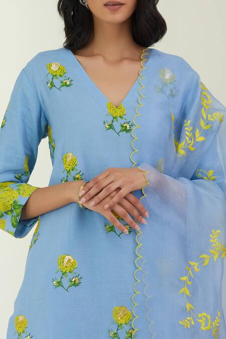 Label Earthen_Blue Cotton Mul V Neck Printed Sharara And Kurta Set _at_Aza_Fashions